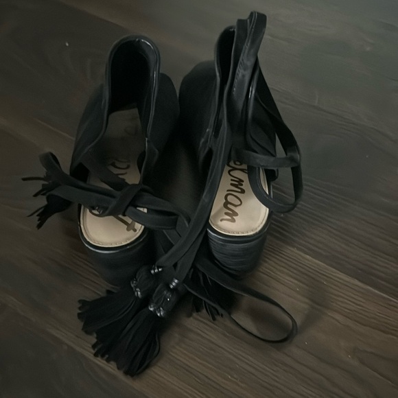Suede Sam Edelman Sandals with Tassels - Picture 1 of 8